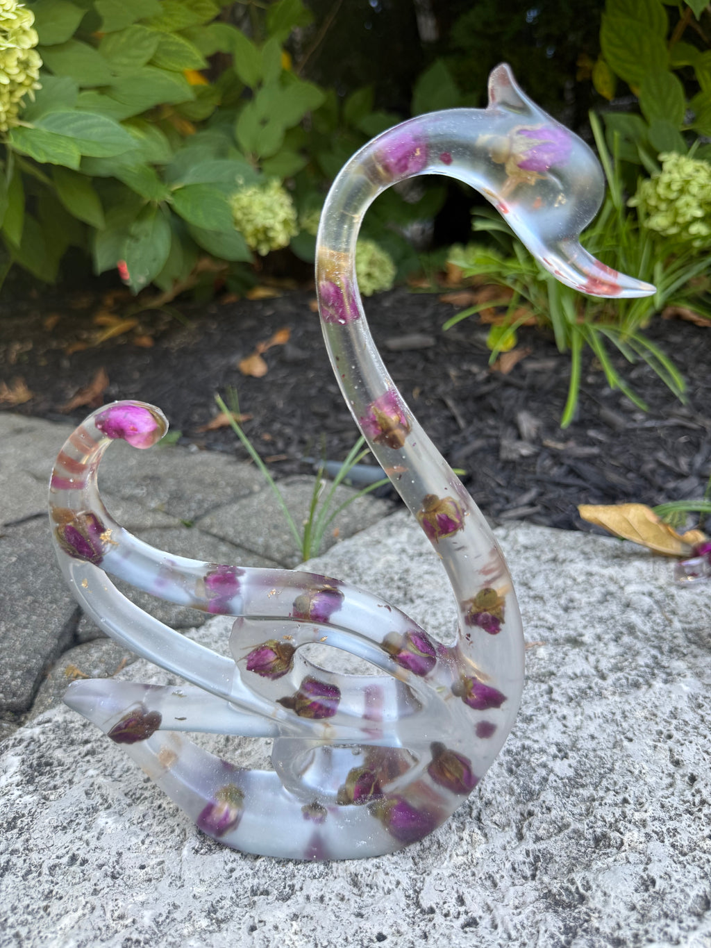 Swans (Pair) Resin