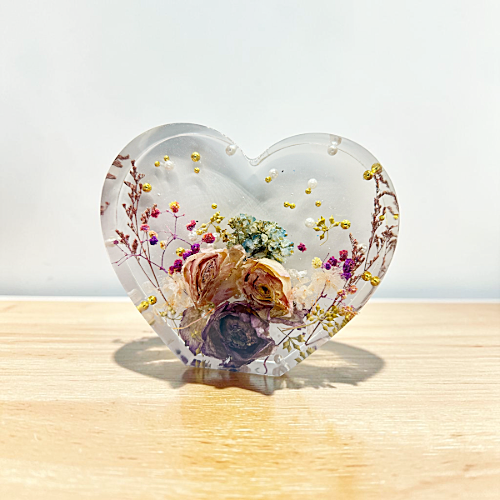 Heart 3D Preserved Flower Resin Block